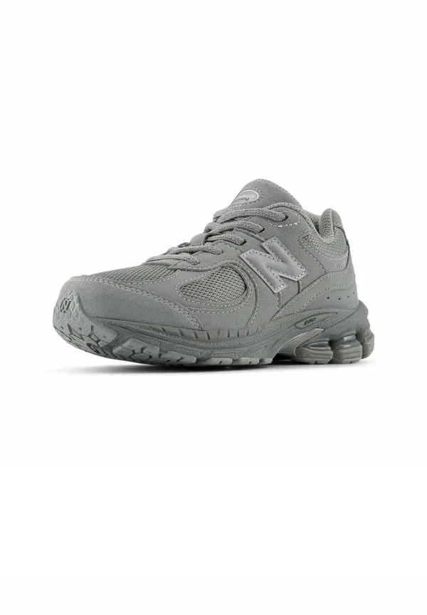 Кроссовки New Balance, цвет тёмно-серый с серебристым металликом — фото 3