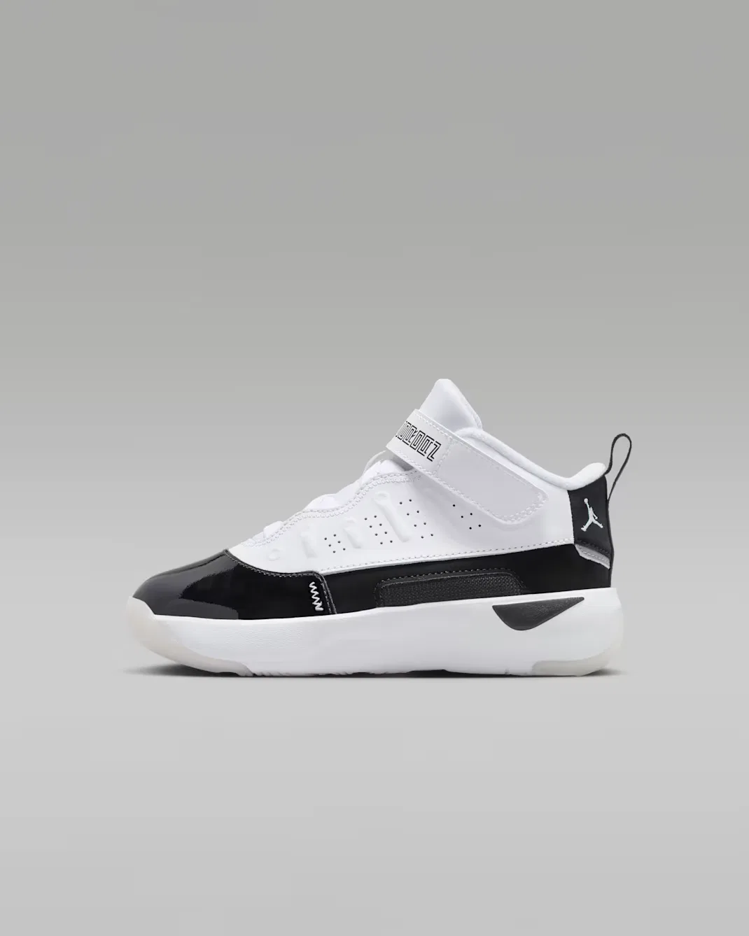Детские кроссовки Jordan Max Aura 7, White/Summit White/Black