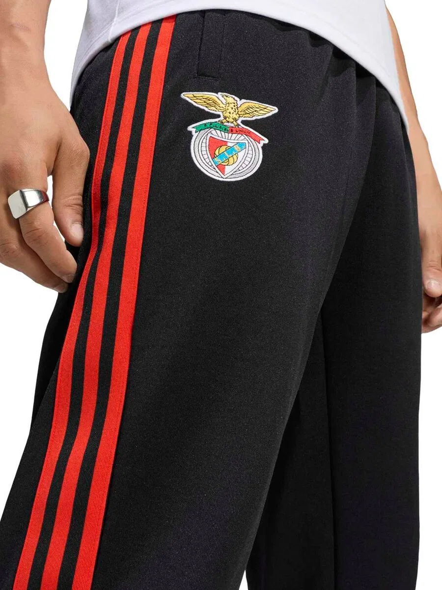 Спортивные брюки ADIDAS PERFORMANCE Tapered Workout Pants 'Benfica Lissabon' черного цвета — фото 3