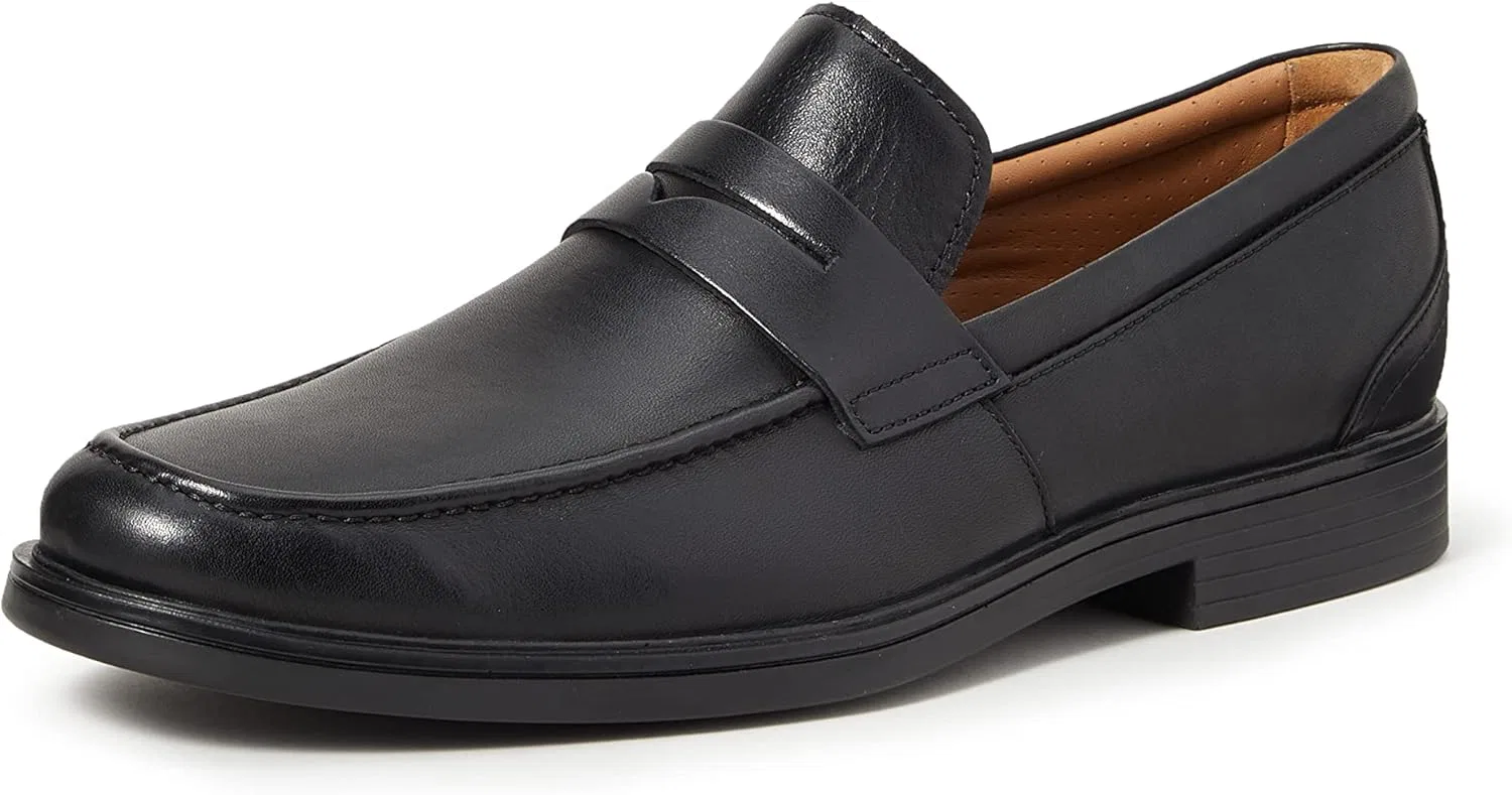 Лоферы мужские Clarks, черный