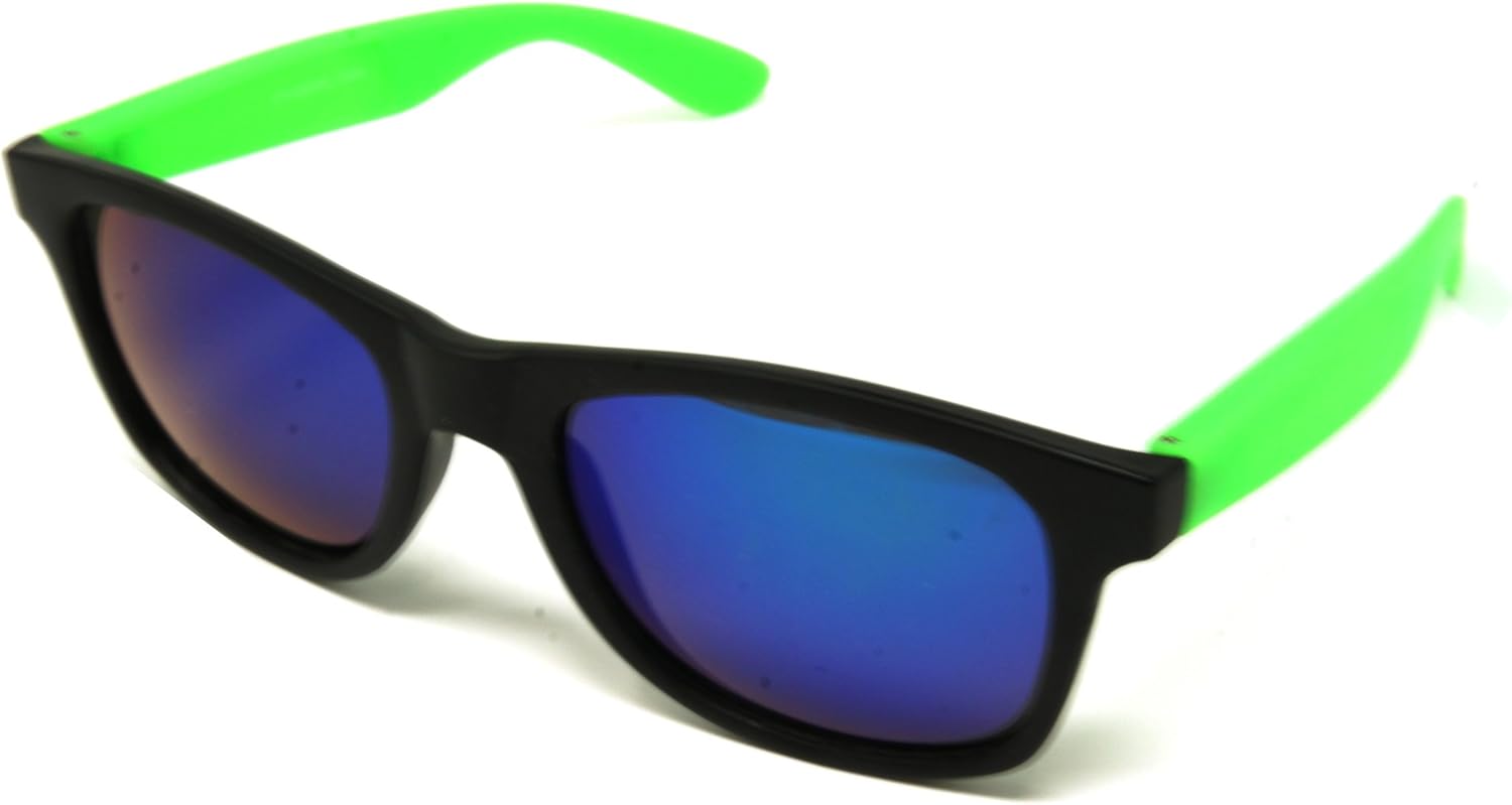 

Поляризованные плавающие солнцезащитные очки ColorViper отлично подходят для рыбалки, катания на лодке и водных видов спорта — они плавают на поверхности воды COLOR VIPER, Matte Black Matte Green / Green Blue Mirror Polarized