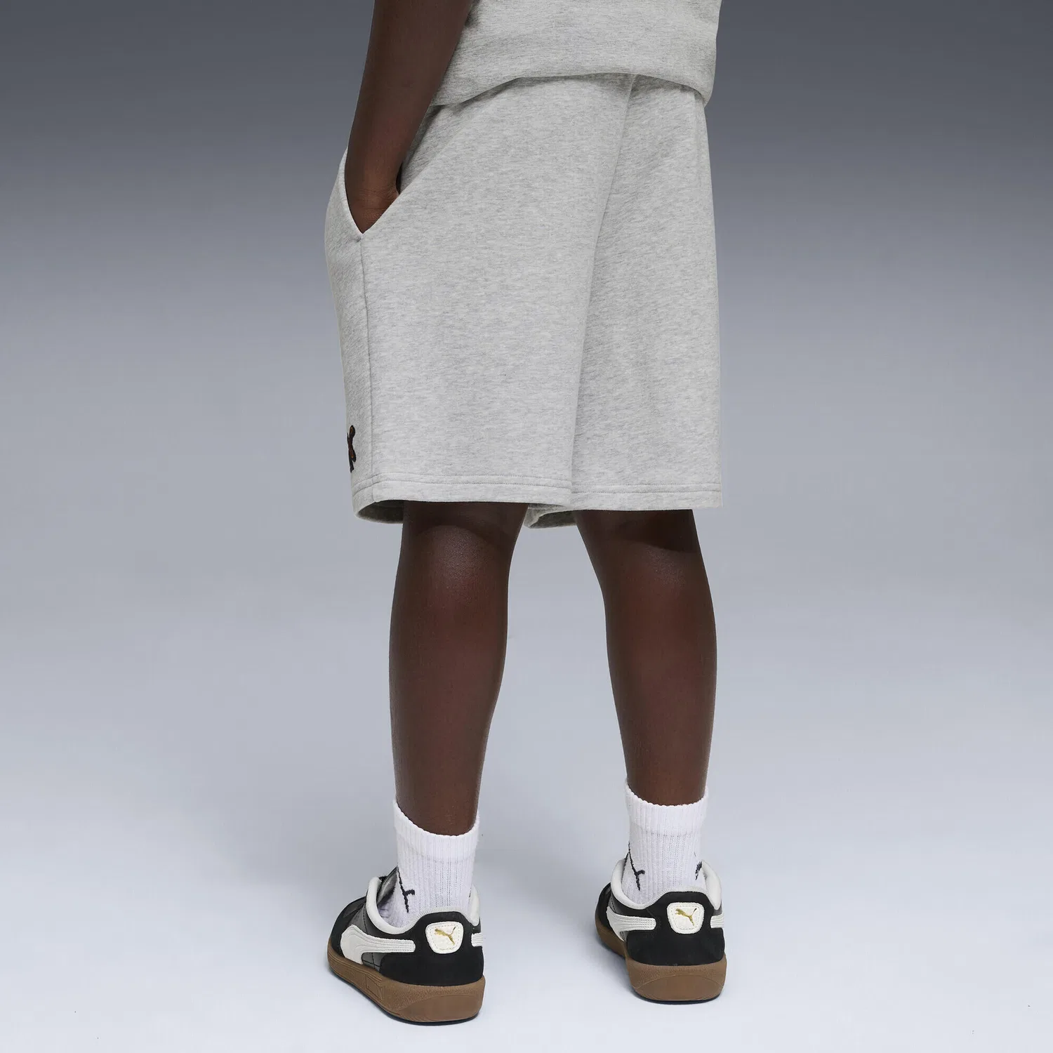 Детские шорты для мальчиков Relaxed Fit Essentials Logo Lab Puma, Aschgrau Schwarz — фото 3