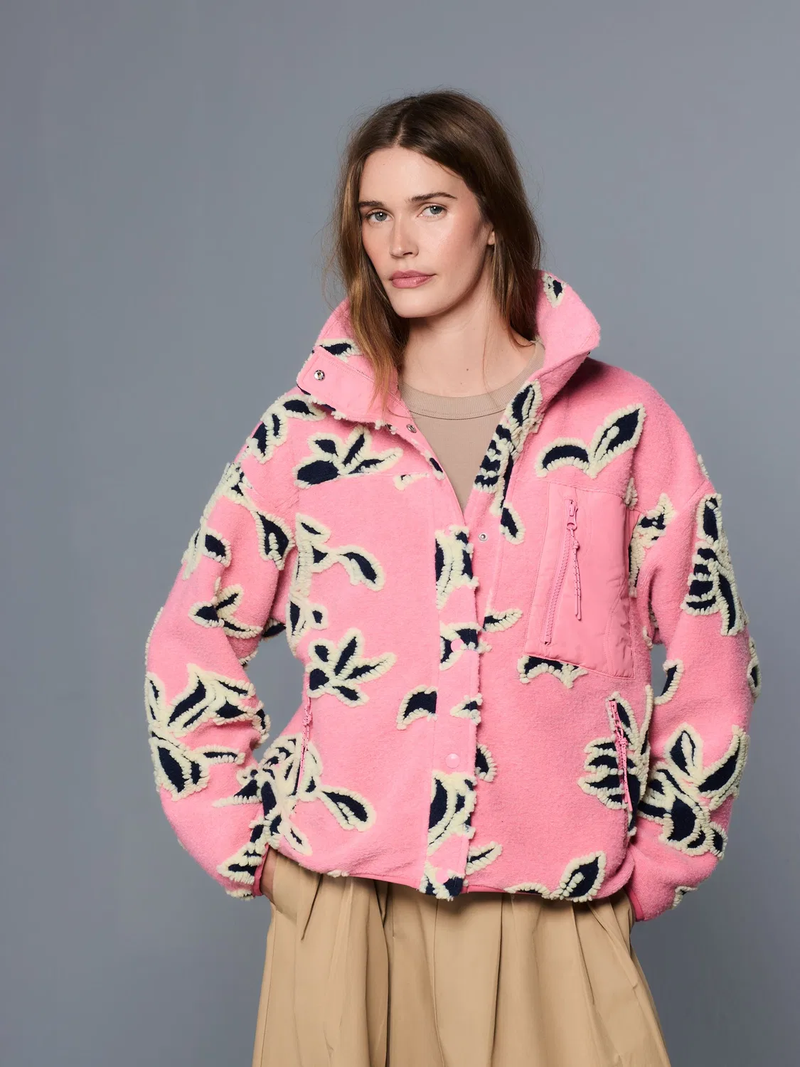 Куртка-бомбер с флуоресцентным цветочным принтом, Pink Floral Next — фото 2