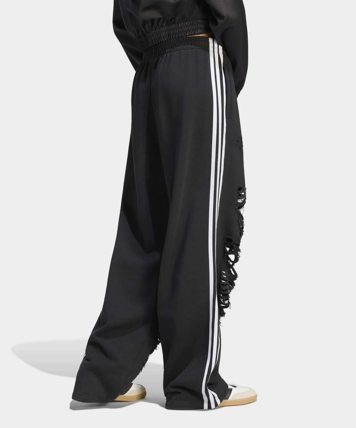 Женские джоггеры с потертостями Adidas Originals, Черный — фото 2