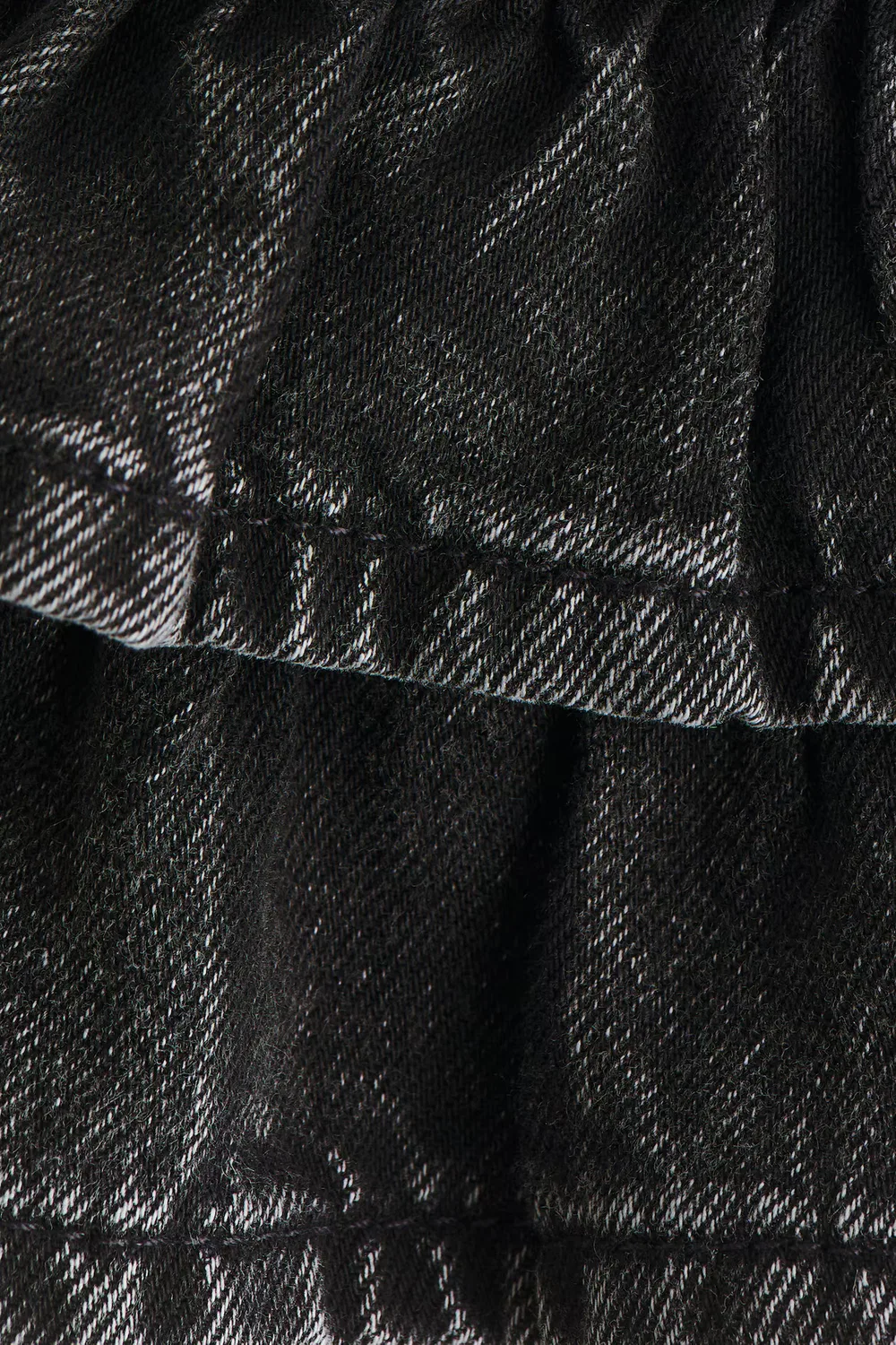 Джинсовая юбка с оборками H&M, Ausgewaschenes Denimschwarz — фото 2