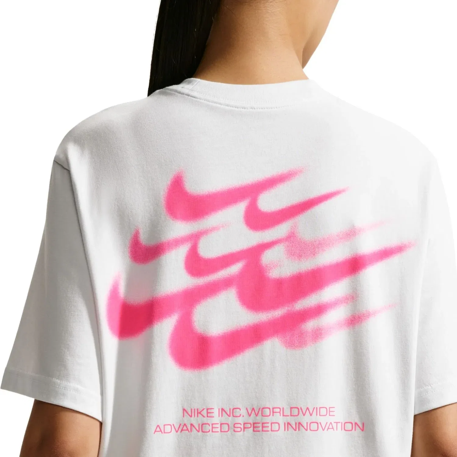 Женская футболка Boxy Fit T-Shirt Asia Sizing 'White' Nike, белый — фото 4