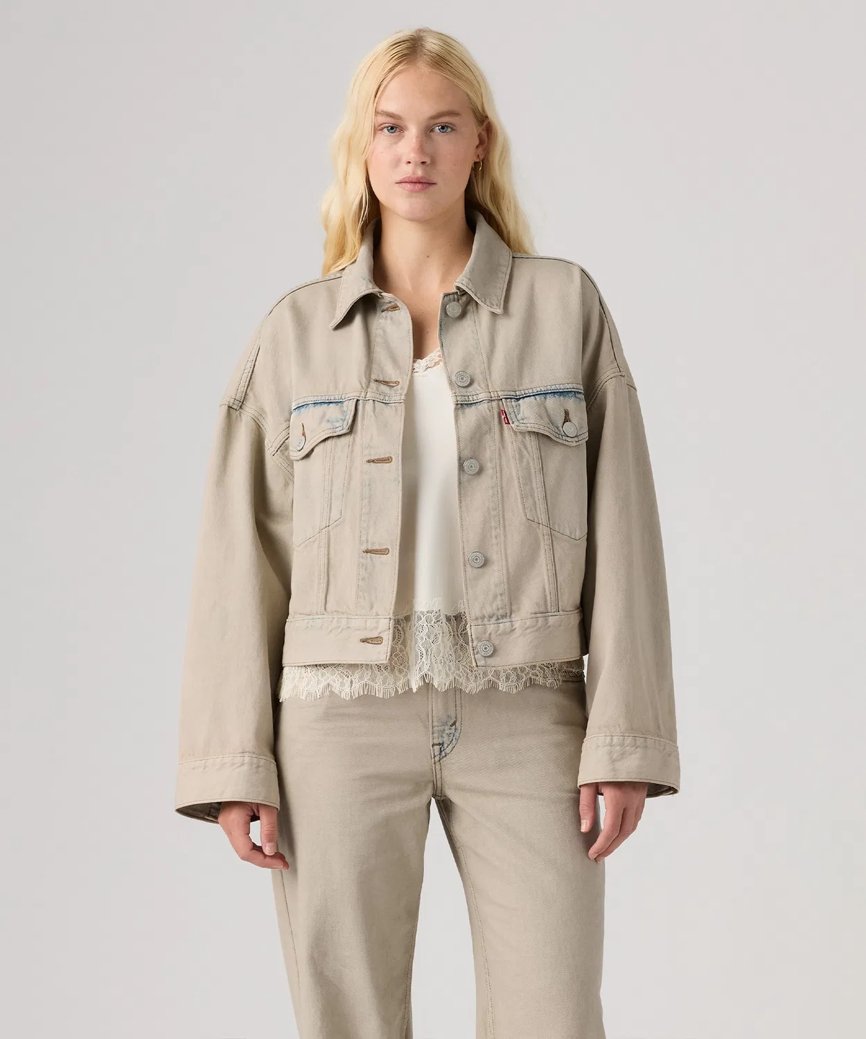 Женский джинсовый жакет с принтом Levi's, Beige — фото 2
