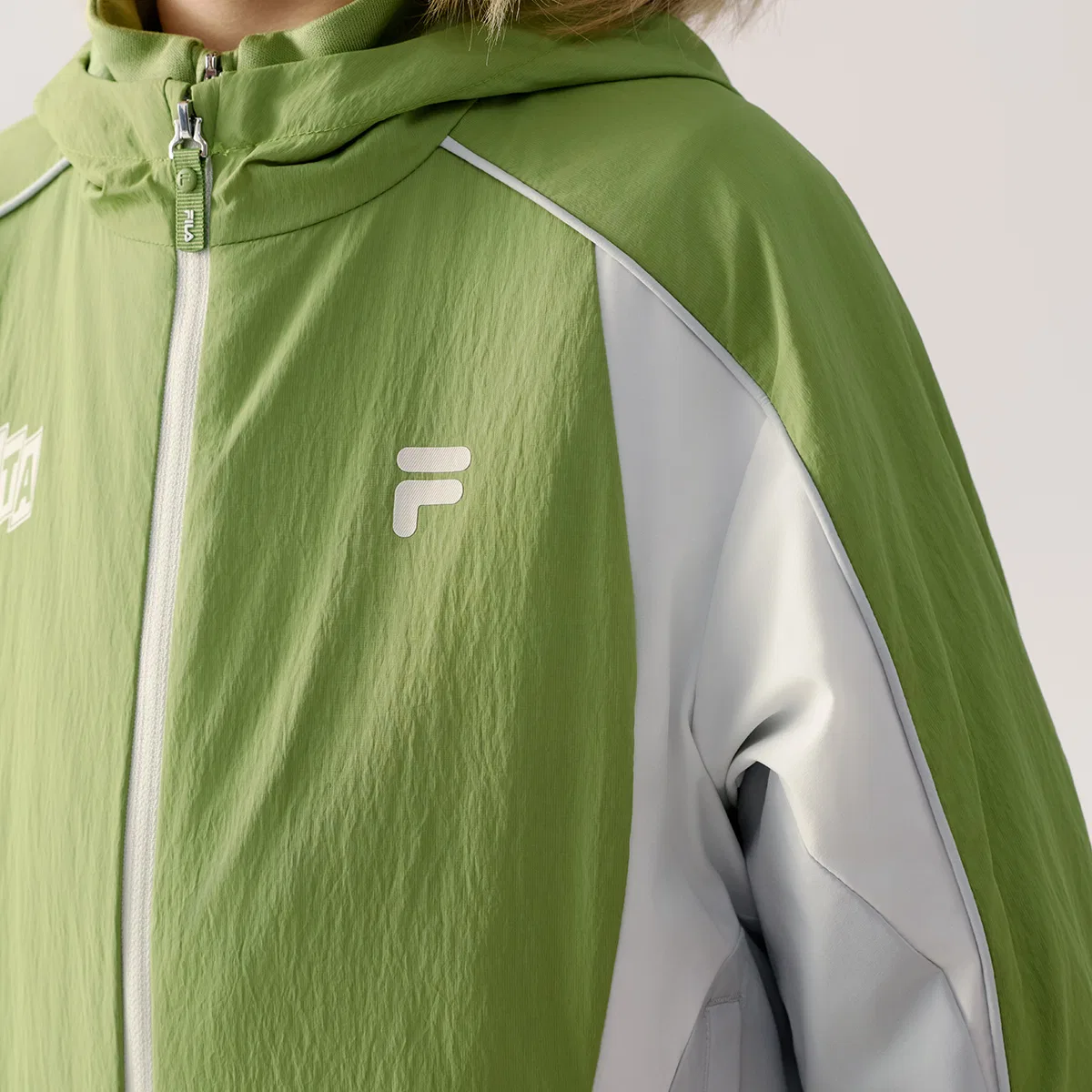 Детский худи с капюшоном в ретро-спортивном стиле, с длинным рукавом, Lotus Green, FILA KIDS — фото 3
