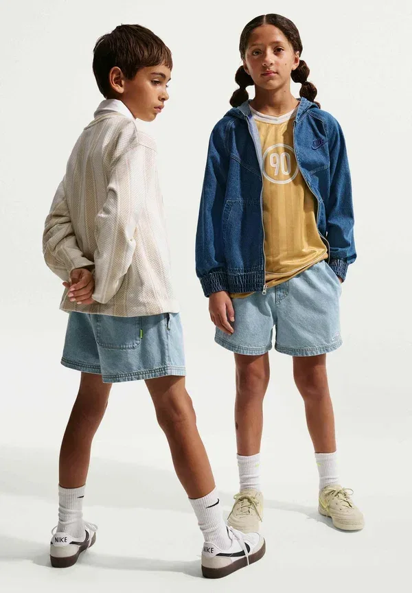 Джинсовые шорты Nike Sportswear, светло-синий