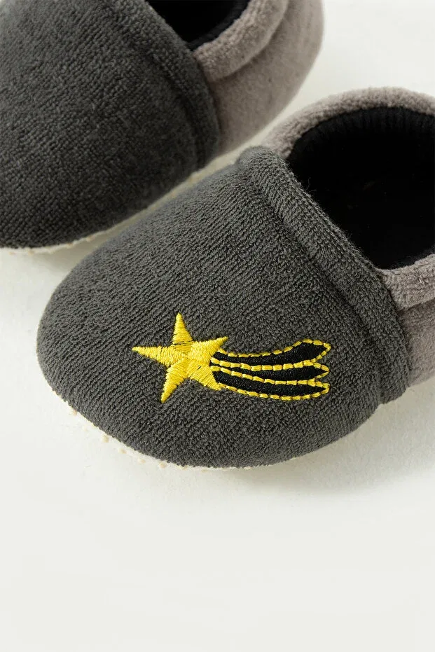 Детские пинетки с вышивкой звездочка Anti-Slip sole star embroidered velvet elastic baby booties Yummy Kids, Gray — фото 3