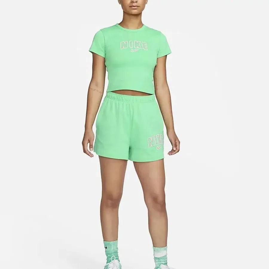 Футболка спортивная с коротким рукавом Nike Sportswear Graphic, Зеленый