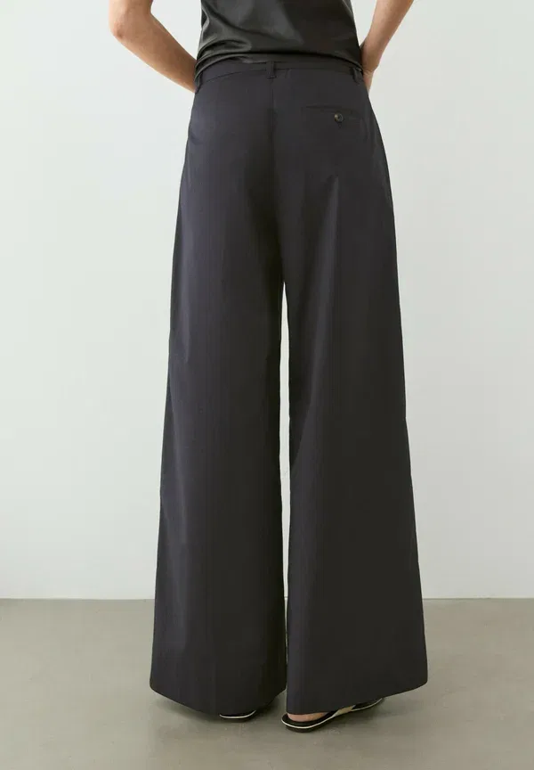 Брюки из хлопка с эластаном Trousers Massimo Dutti, dark blue, темно-синий — фото 3