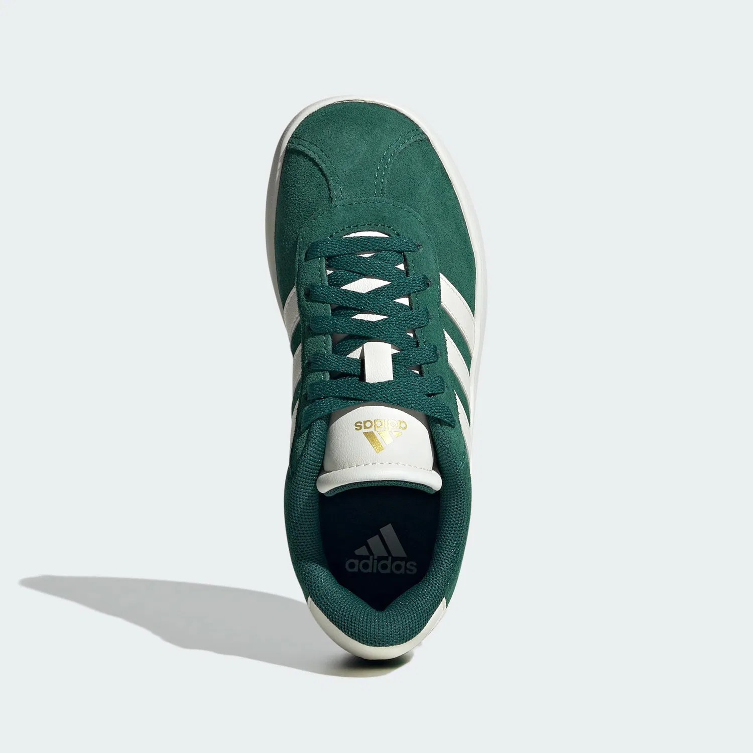 Детские кроссовки для мальчиков с верхом из замши Vl Court 3.0 Kids Adidas, Collegiate Green Off White Gold Metallic — фото 3