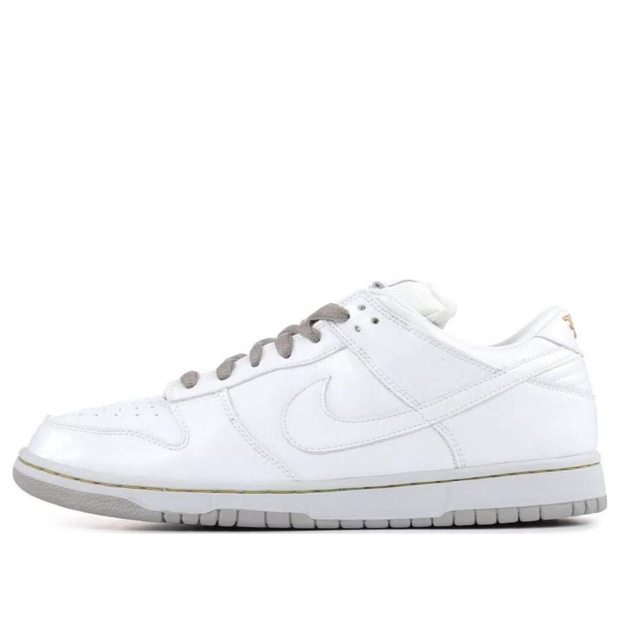 

Кроссовки Nike Dunk SB Low 'Medicom 4', белый