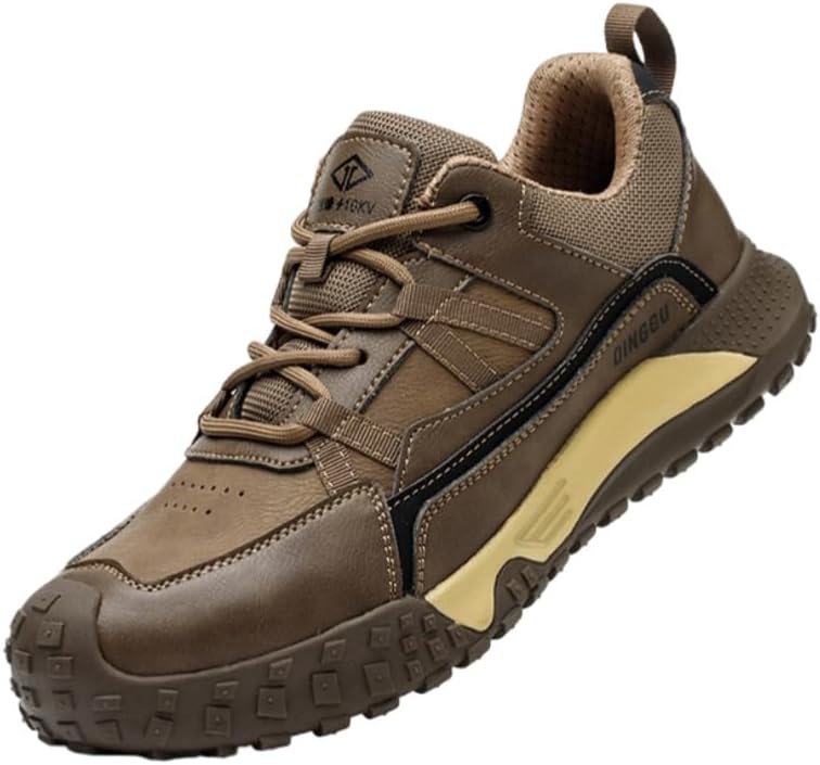 

Мужские ботинки большого размера с противоскользящей и ударопрочной стелькой, надеваются сверху и застегиваются на шнурки. Износостойкая резиновая подошва. Подходят для походов и строительных работ Clolinde, коричневый