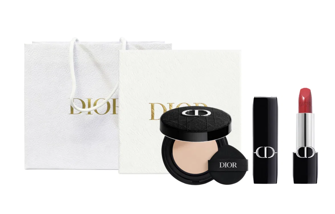 Женский набор косметики Satin Lipstick 720 и Soft and Radiant Cushion 0N, DIOR, Red