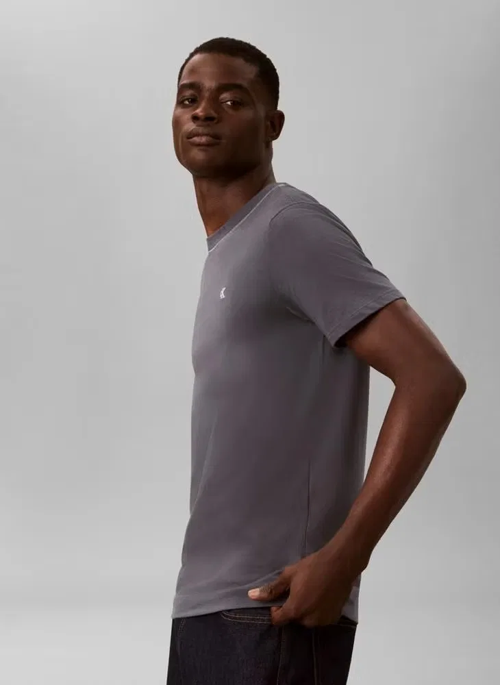 Футболка с классическим круглым вырезом Calvin Klein, серый — фото 3