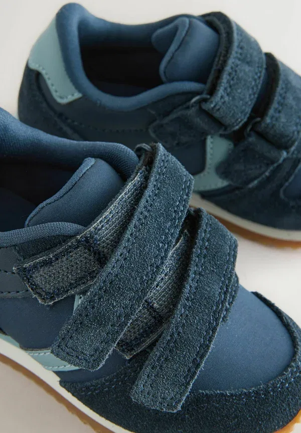 Кроссовки на липучках Wide fit (g) fit - touch fastening trainers - baby shoes Next, темно-синий — фото 3