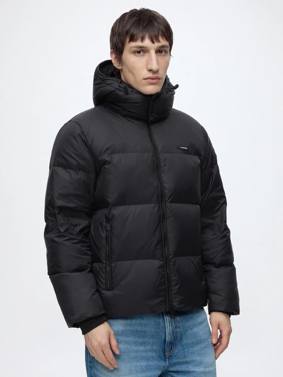 Зимняя куртка Calvin Klein черного цвета — фото 2