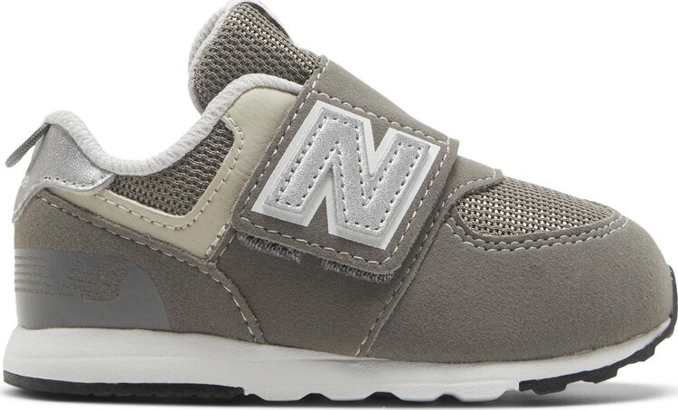 

Кроссовки New Balance 574 New-B Hook & Loop Toddler Wide 'Rain Cloud Silver Metallic', серебряный