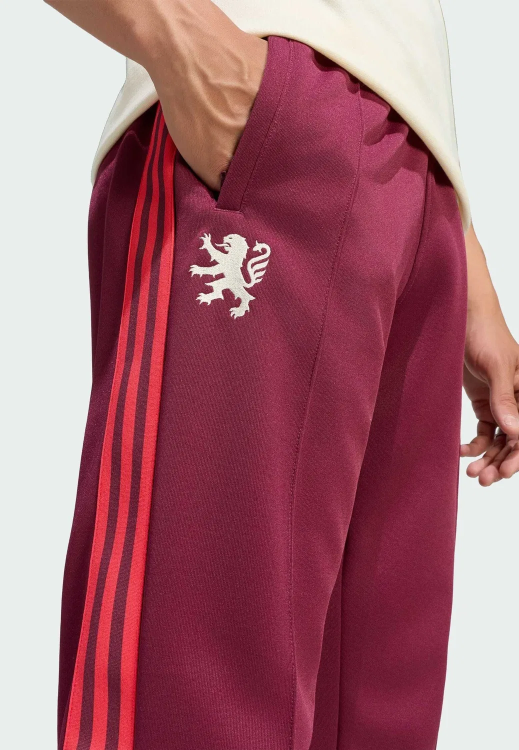 Спортивные брюки Olympique lyonnais originals - клубная одежда Adidas Performance, Victory Crimson — фото 3