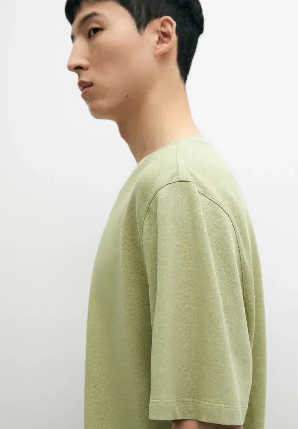 Футболка из льна и хлопка Basic t-shirt Massimo Dutti, зеленый — фото 4
