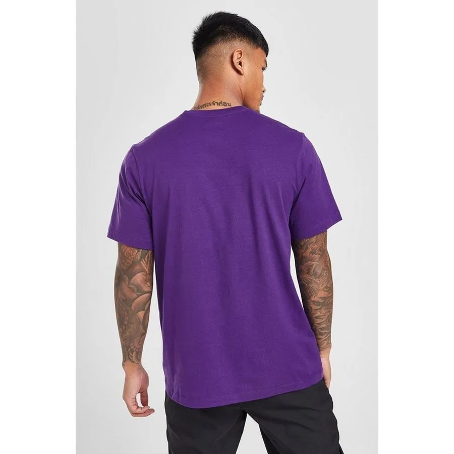 Футболка с коротким рукавом Jordan Los Angeles Lakers NBA Graphic Tshirt Nike, Фиолетовый — фото 3