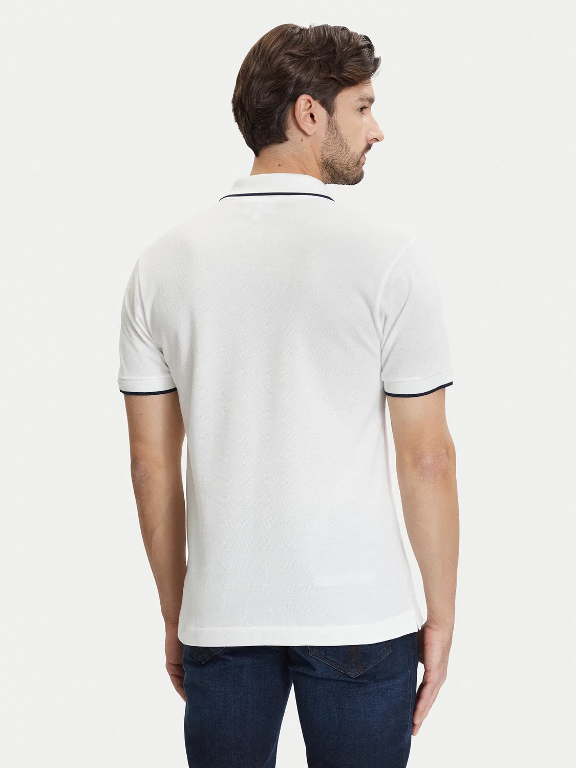Мужское поло цвета экрю классического кроя Lacoste, кремовый — фото 3