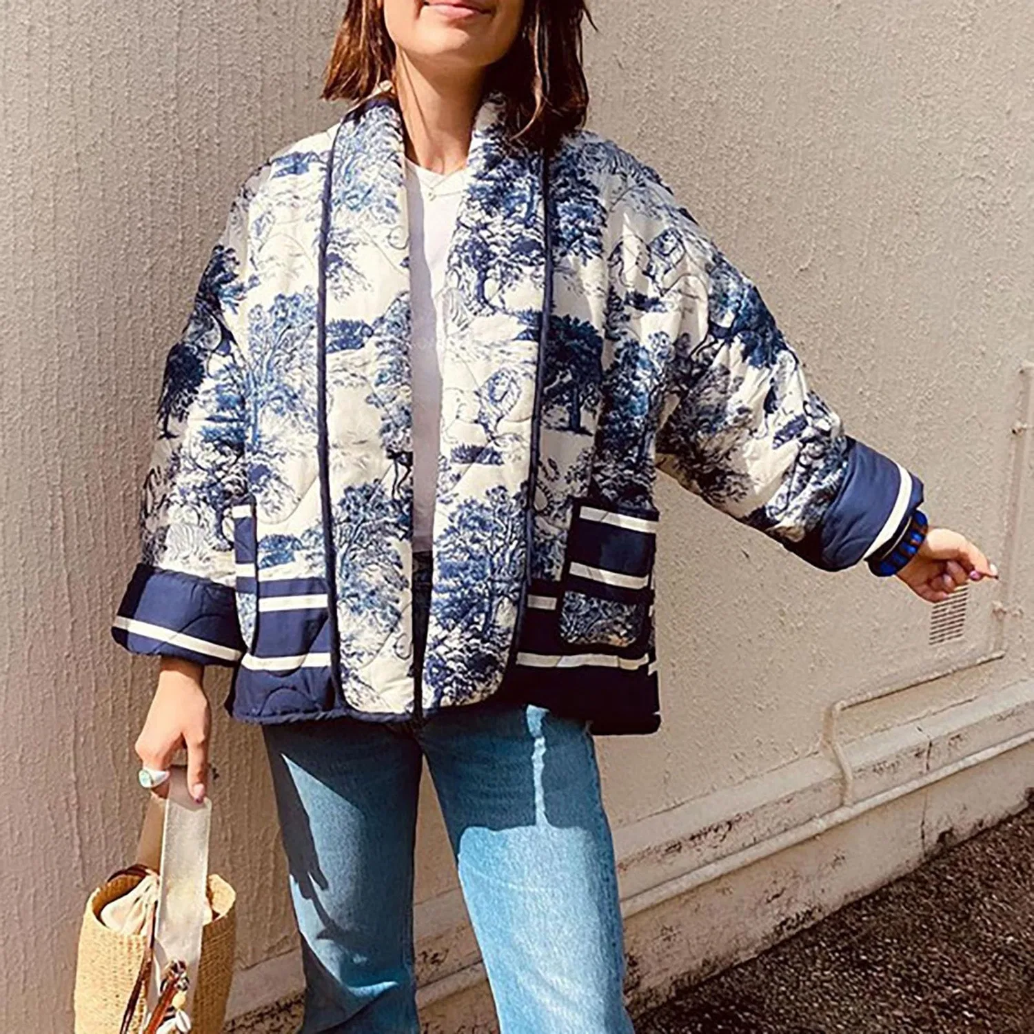 Женское худи с принтом Vintage Printed Quilted Jacket, Dark Blue — фото 3