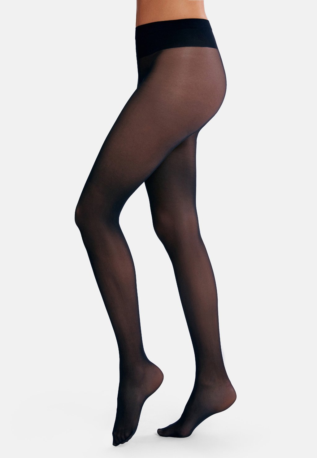 

Колготки INDIVIDUAL 20 Wolford, цвет Marine (52)