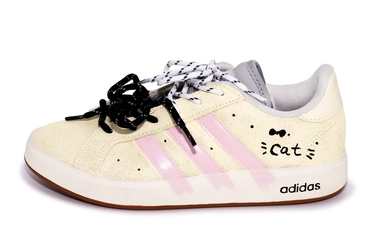 Кеды для девочек с принтом Grand Court Base 00s Adidas, Yellow Pink — фото 3