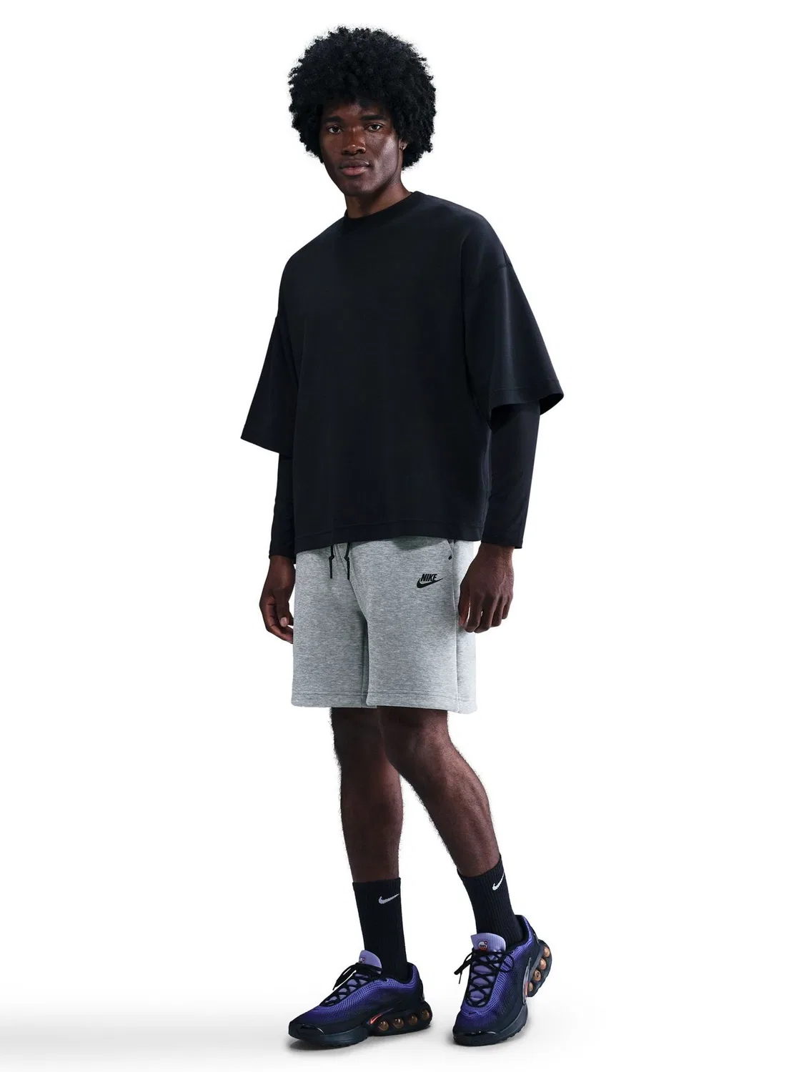 Черные флисовые шорты Nike Dark Tech