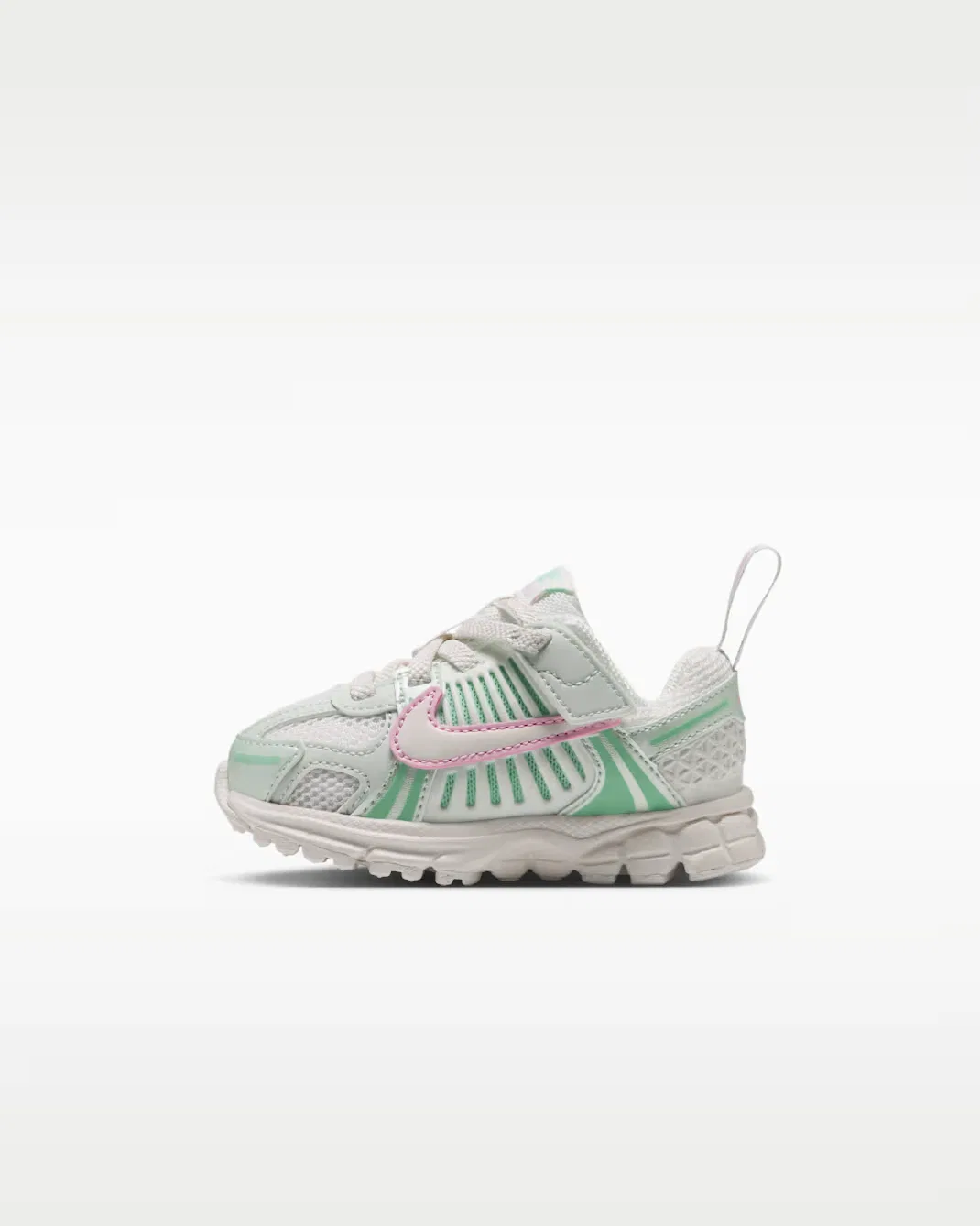 Детская/подростковая обувь Nike Vomero 5, Sail/Pink Foam/Arctic Green/Sail