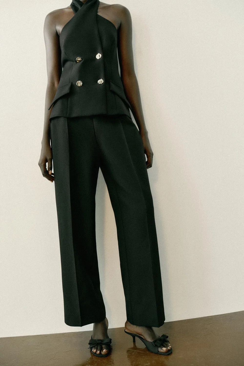 Комбинезон с перекрещивающимися бретелями через шею ZARA, Black — фото 4