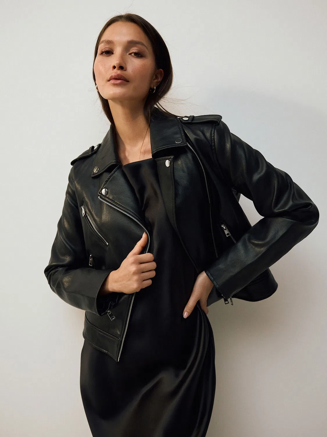 Куртка кожаная, байкерская, Black Faux Leather Biker Jacket Next, черный — фото 2