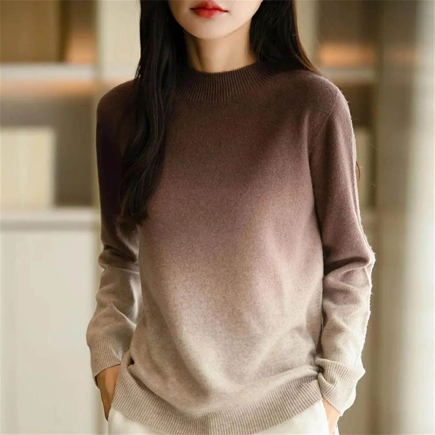 Женский свитер с градиентом, модель Gradient Mock Collar, кэмел — фото 2