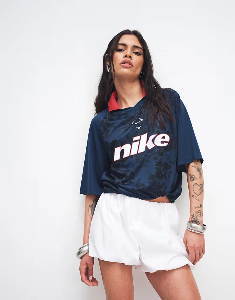 Футболка Nike оверсайз с эффектом шнуровки, темно-синий — фото 2