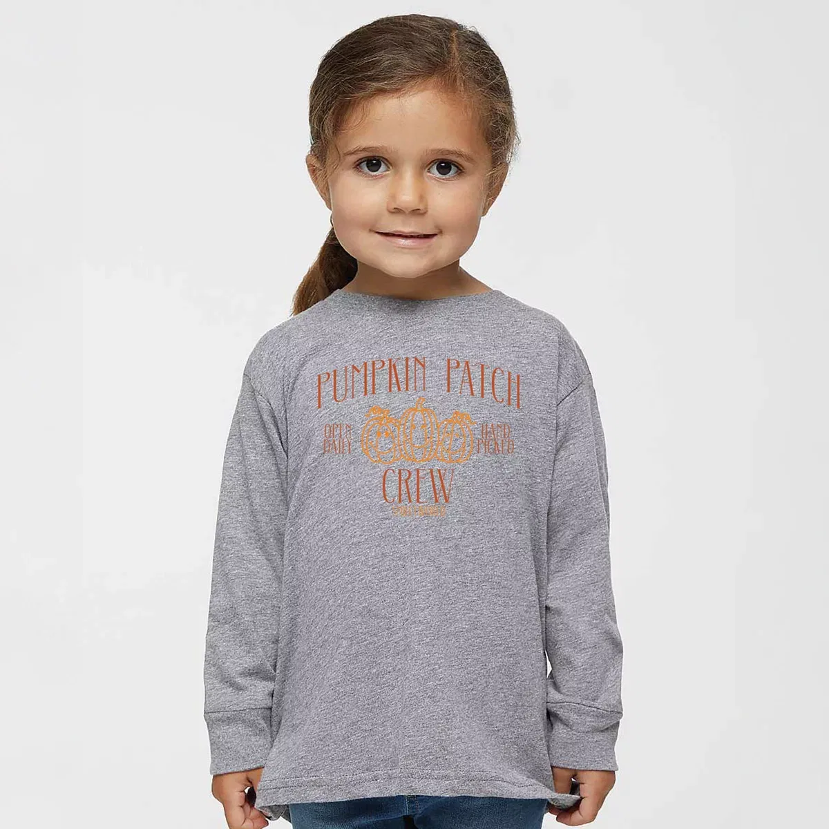 Детская футболка с длинным рукавом с принтом SmileyWorld Pumpkin Patch Crew The Juniper Shop, Natural — фото 3