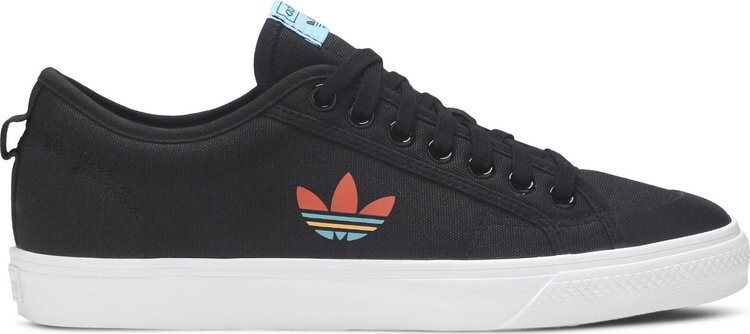 

Кроссовки Adidas Nizza 'Colorful Trefoil - Black', черный