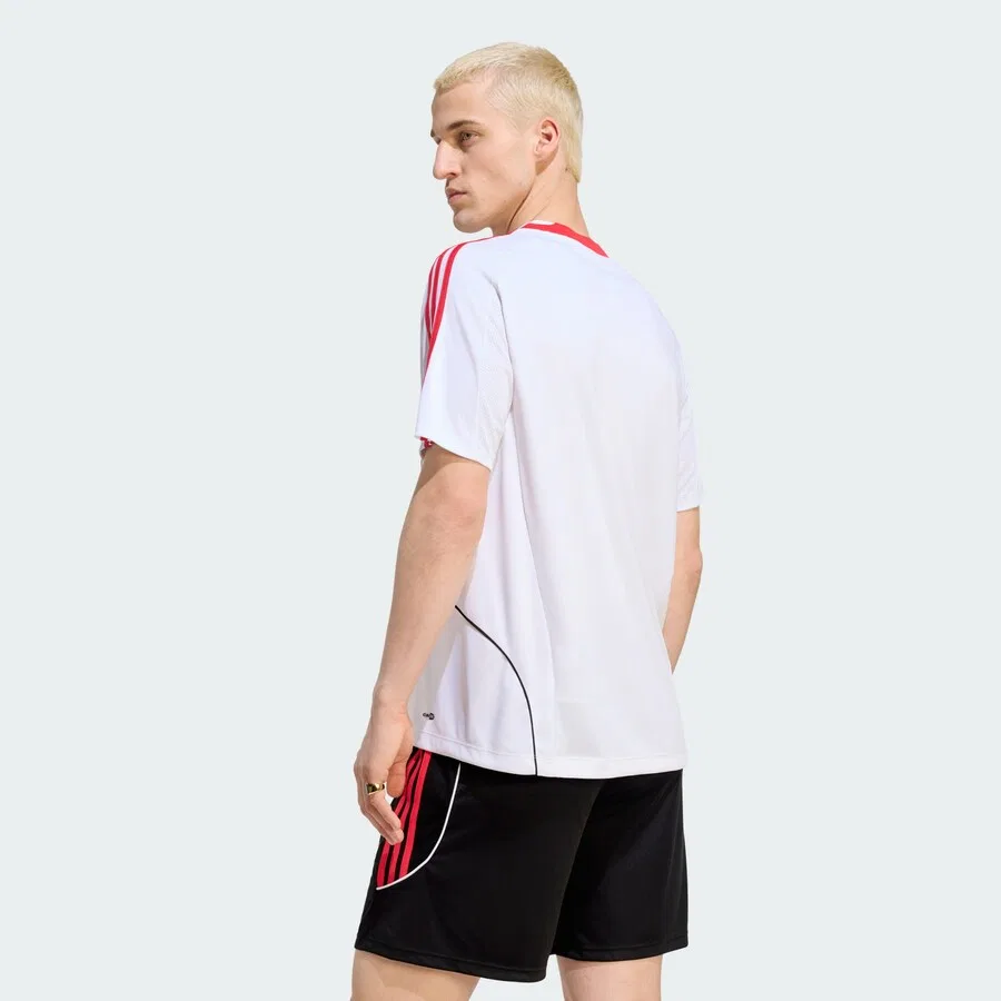 Белая футболка ADIDAS ORIGINALS Teamgeist 26 — фото 4