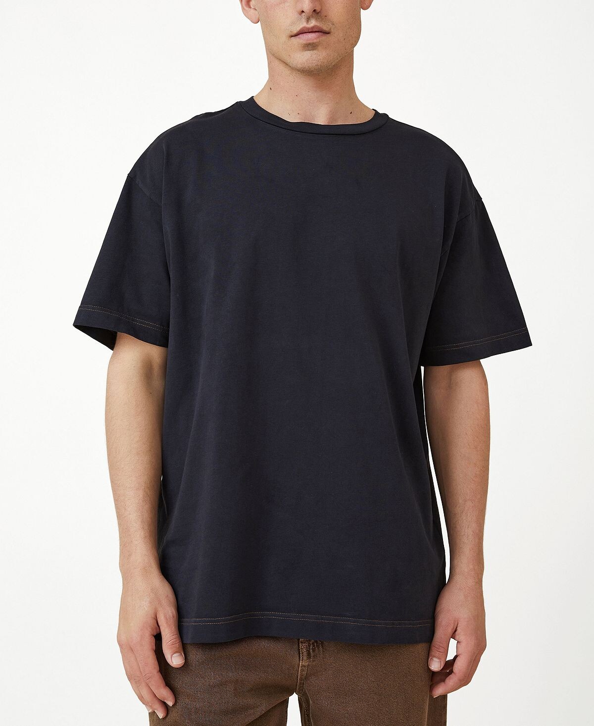 

Мужская футболка тяжелого веса COTTON ON, черный