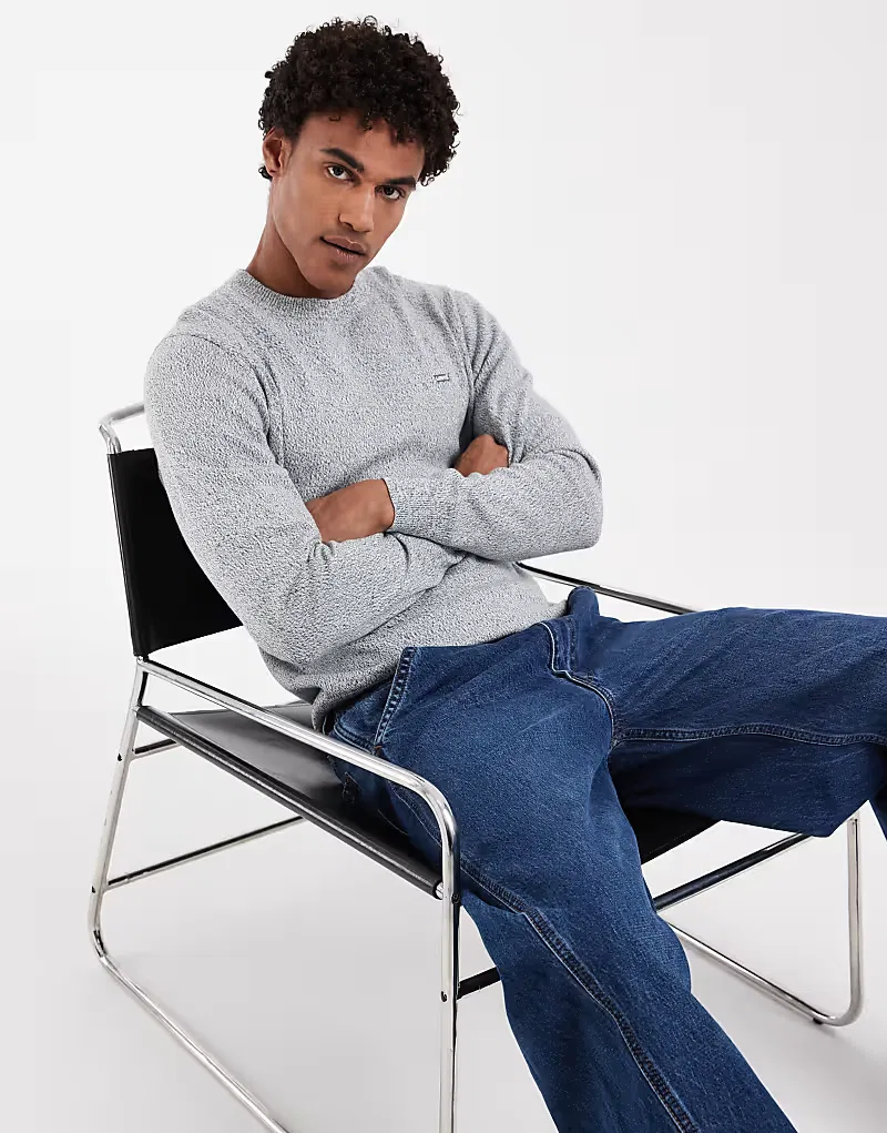 Легкий вязаный свитер Levi's серого меланжевого