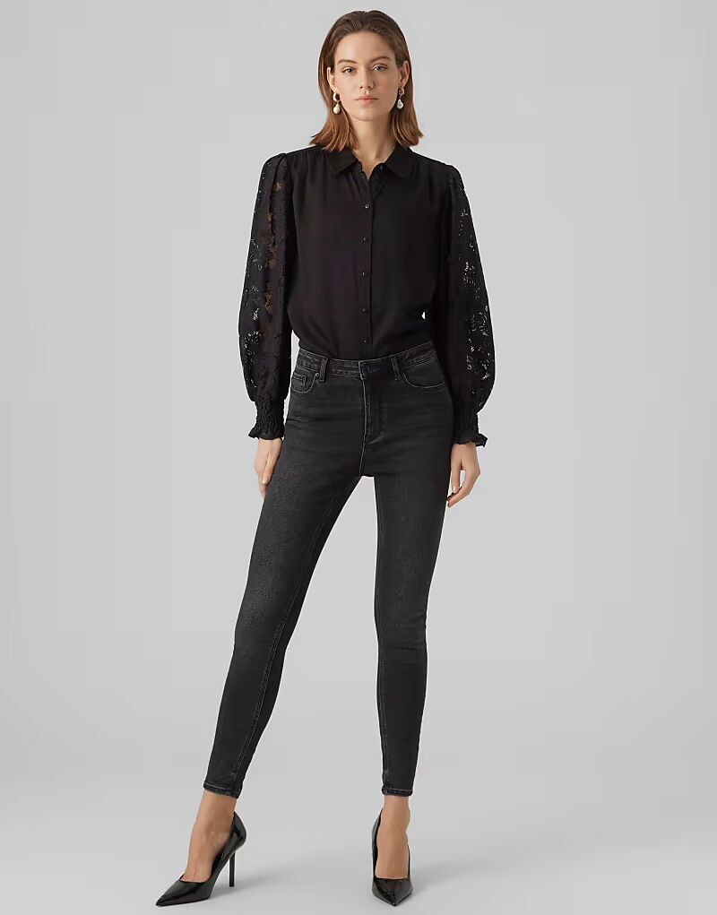 

Джинсы Vero Moda Skinny fit черного цвета