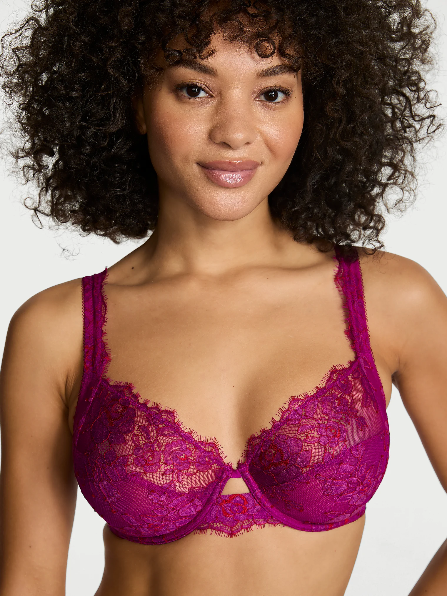 

Бюстгальтер Victoria's Secret The Fabulous by Victoria's Secret Rose Lace Unlined Full-Cup, темно-сиреневый