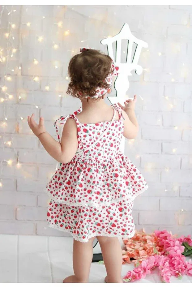Детское платье для девочек с принтом Strawberry patterned girl's dress including bandana and bag Generic Brands, White — фото 2