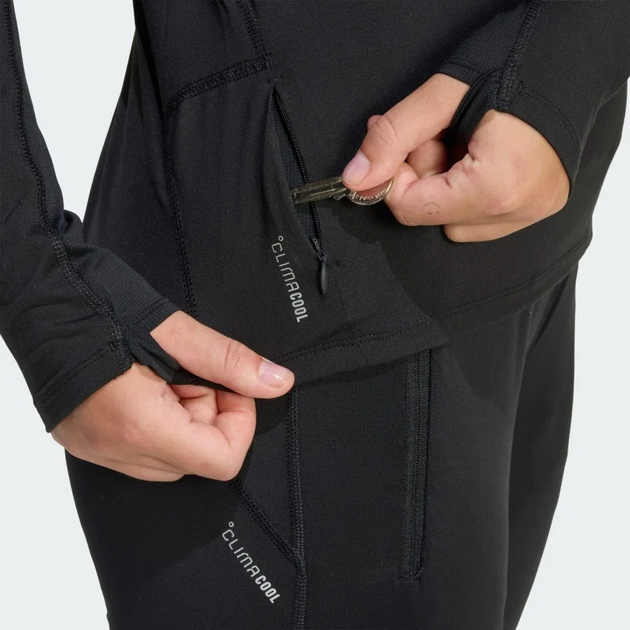Спортивная кофта с молнией adidas Performance JZ5149 ADI365 Iconic Running 1/2 Zip Jumper, Черный — фото 4
