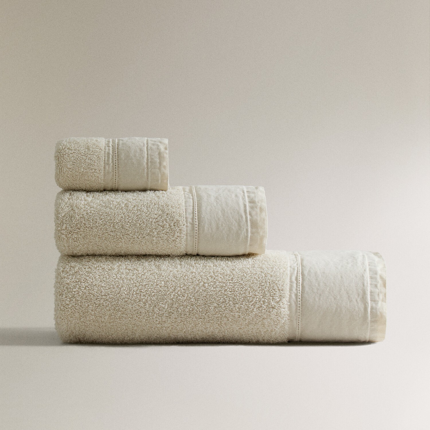 

Полотенце Zara Home Cotton With Linen Border, зеленый