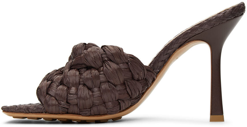 Коричневые эластичные мюли на каблуке из рафии Bottega Veneta — фото 3