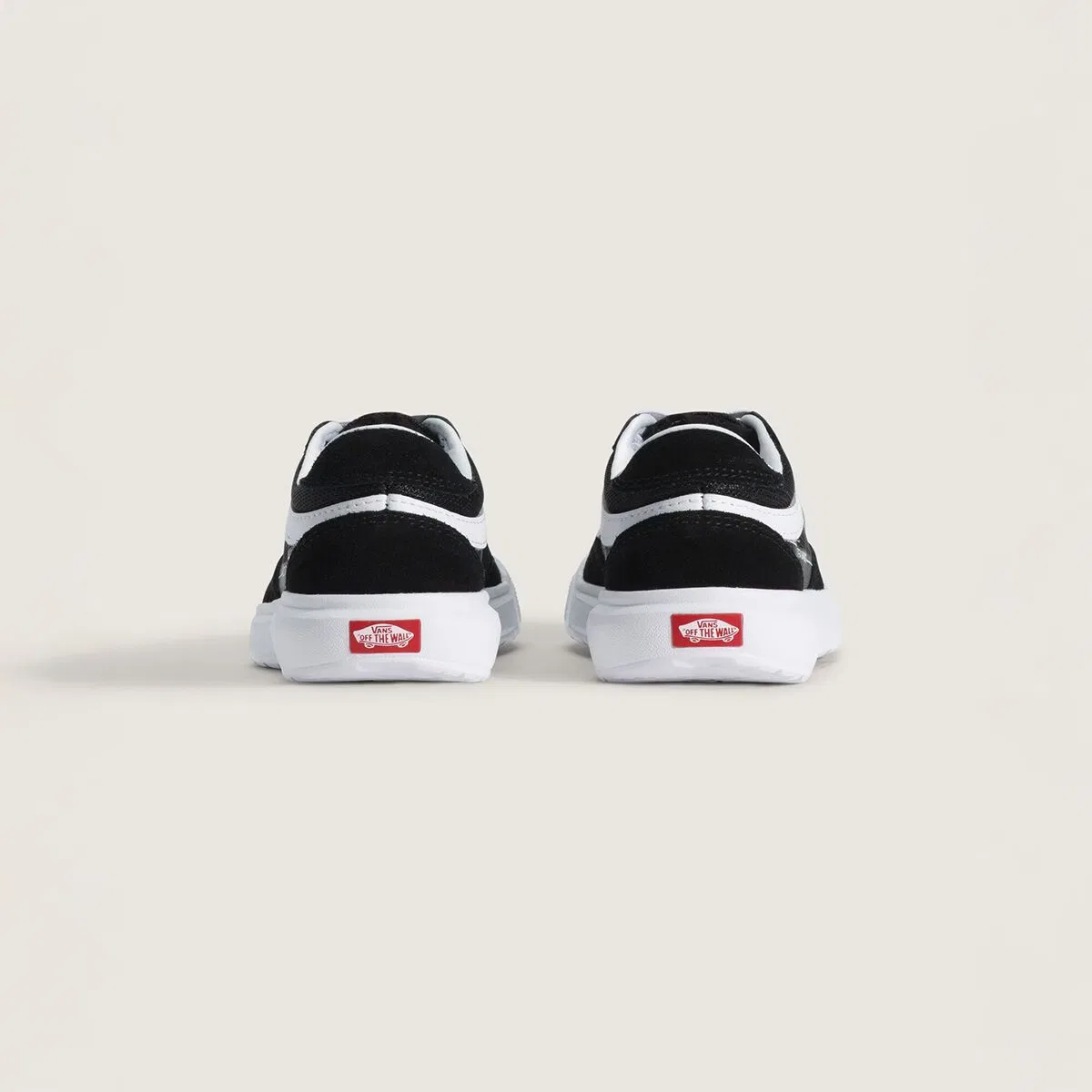 Детские кеды с длинным шнурком UltraRange 2.0 SE Vans, Black/White — фото 2