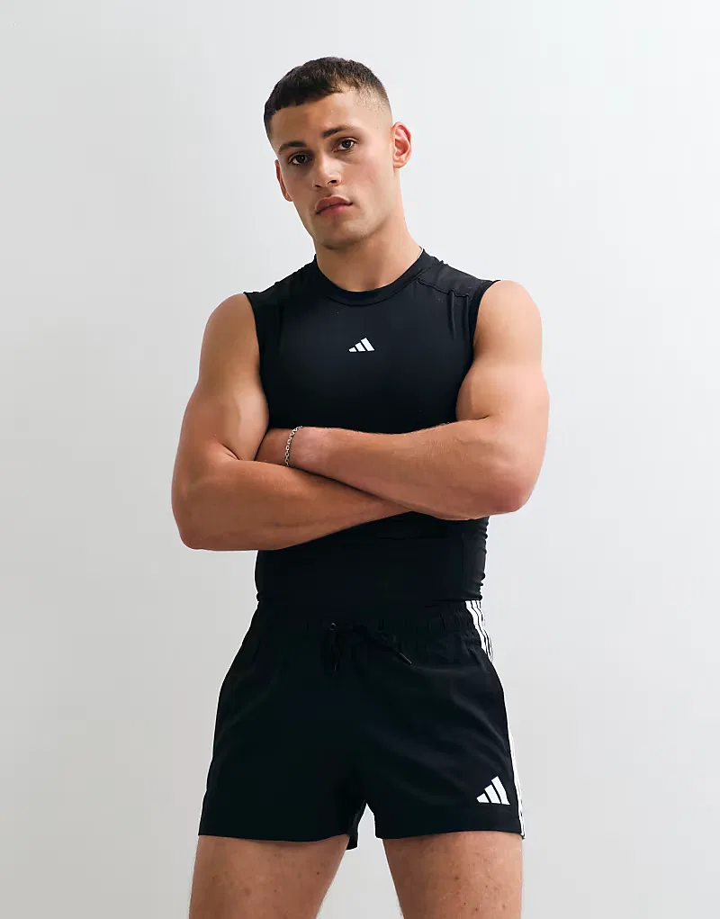 Облегающая тренировочная майка Adidas Training TechFit, черный — фото 4